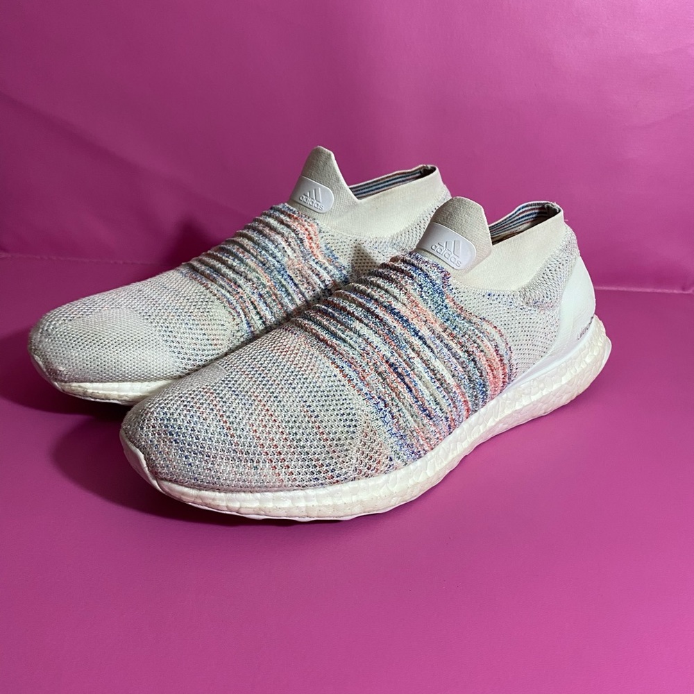Adidas ultra boost laceless
